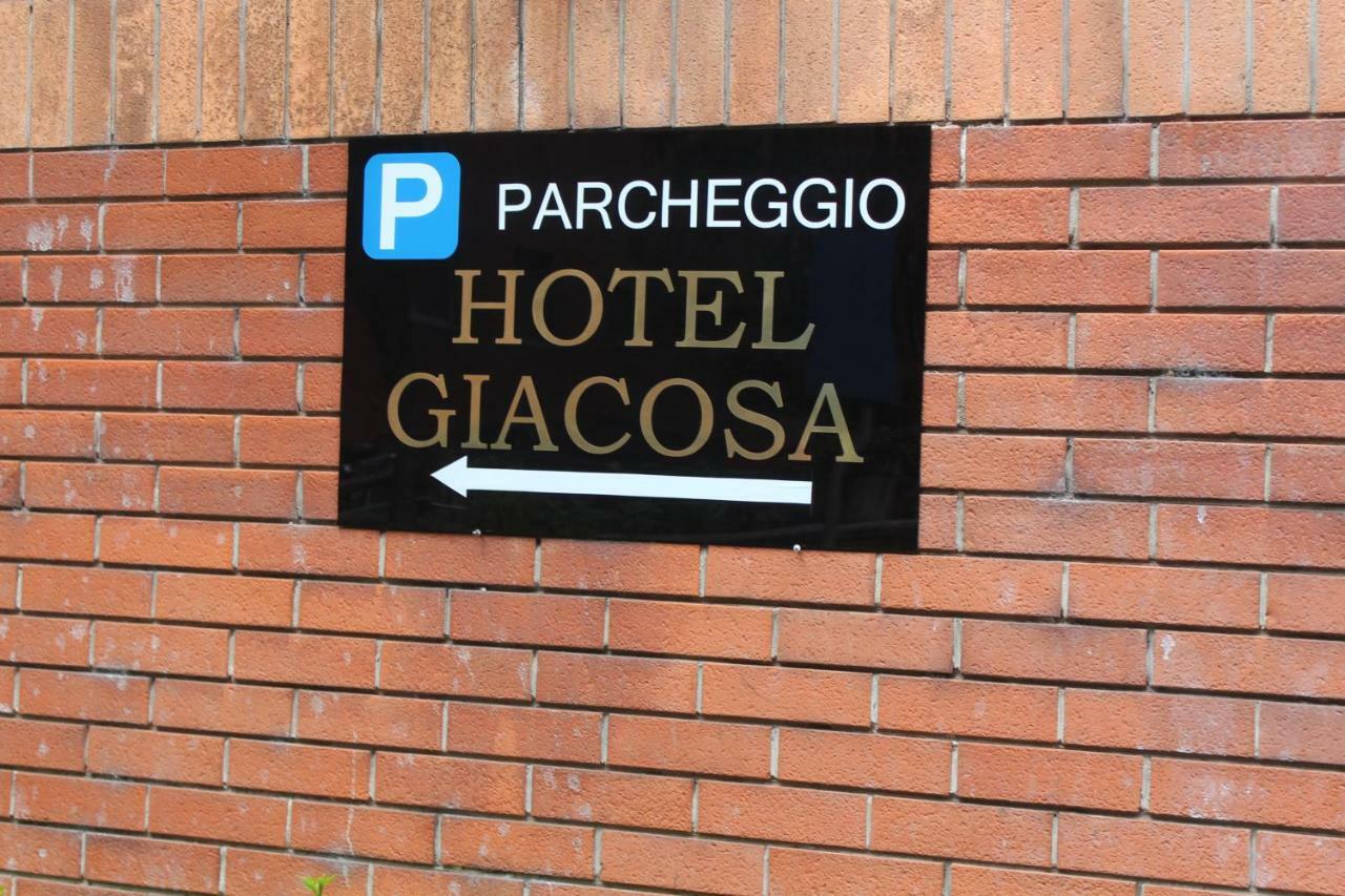 Hotel Giacosa Milano Dış mekan fotoğraf